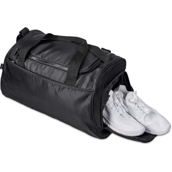 Eva & Elm Saturn Sports Bag - Image 4