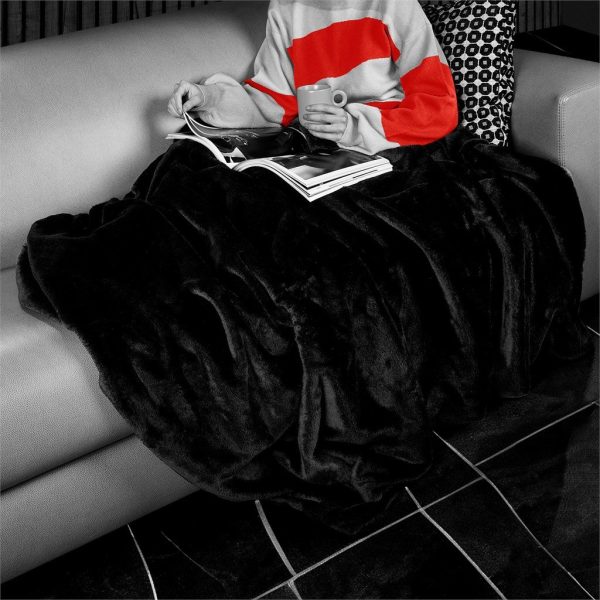 Alex Varga Palazzo Faux Fur Fleece Blanket - Image 10