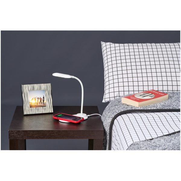 Swiss Cougar Doha Wireless Charger & Desk Lamp - Image 3