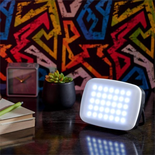Swiss Cougar Tromso Lantern Power Bank - 10,000mAh - Image 7