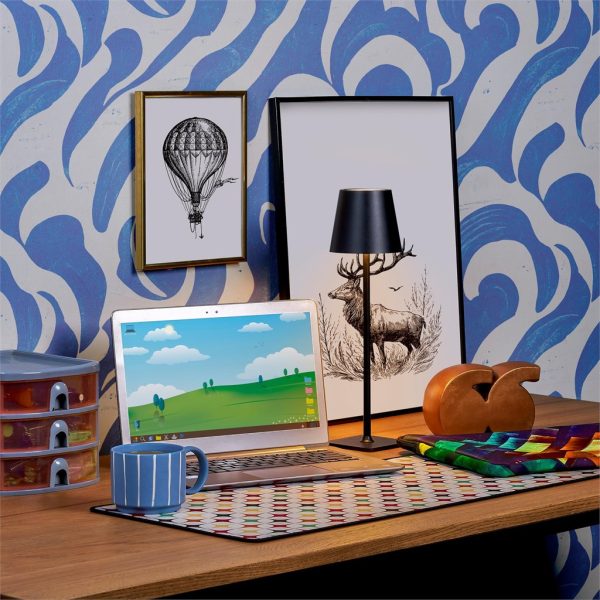 Swiss Cougar Birmingham LED Touch Lamp - Image 4